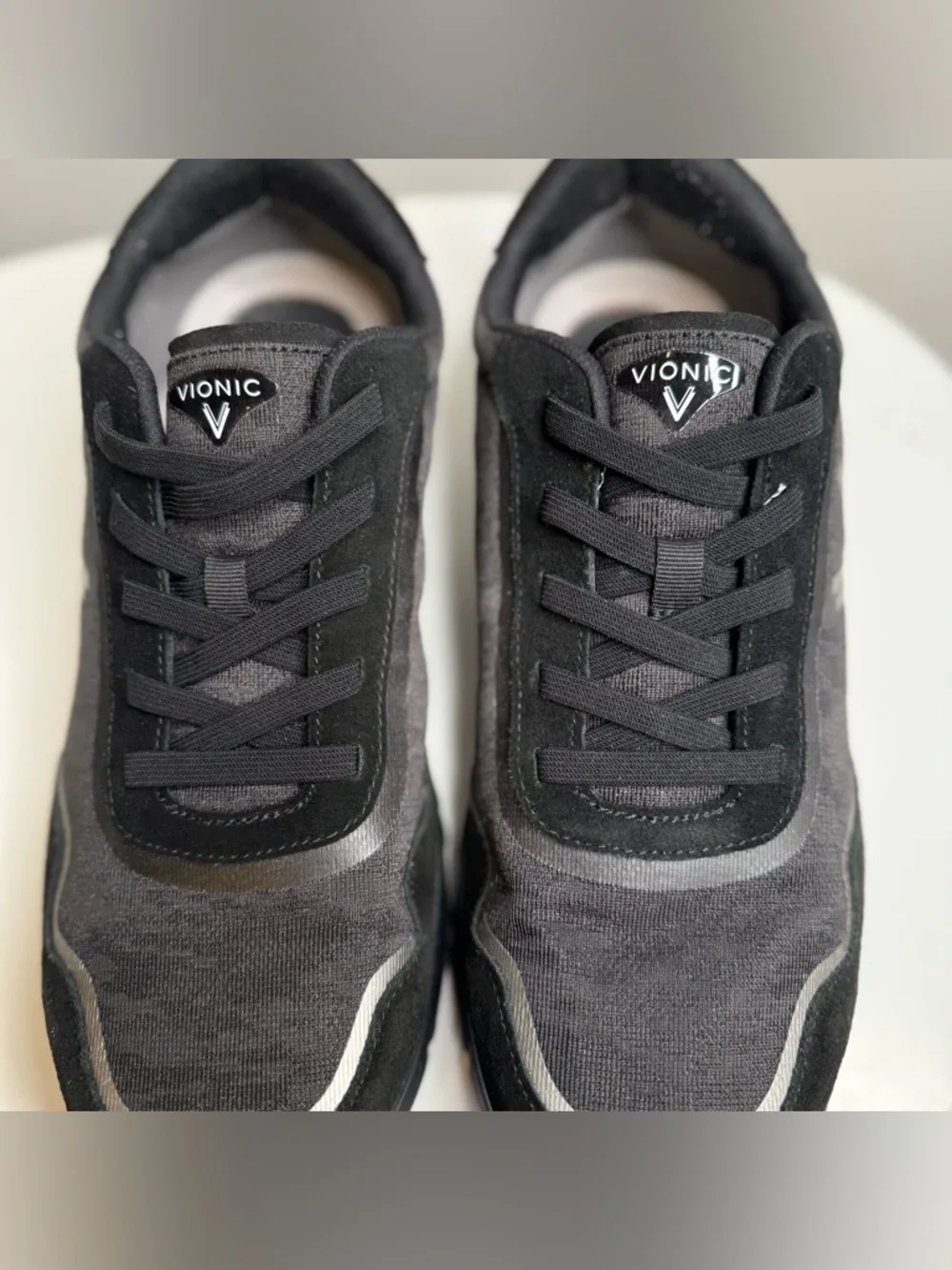 Vionic Presley Men's Black Performance Walking Sneakers with Silver Accents